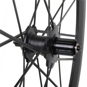 CARBON WHEELS 7.jpg