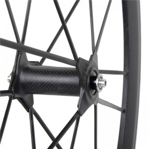 CARBON WHEELS 6.jpg