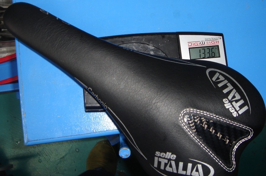 Selle Italia SLR carbonio 2007 : 134gr