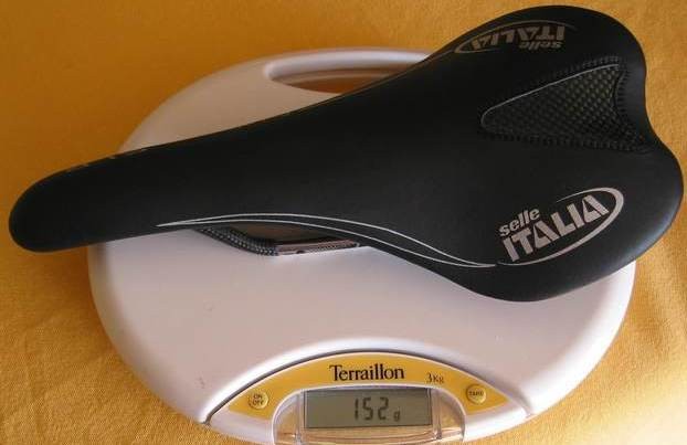 Selle Italia SLR Carbonio 2005 : 152gr