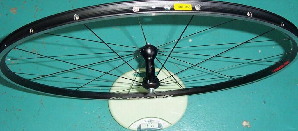 Campagnolo Neutron 2004 : 672gr