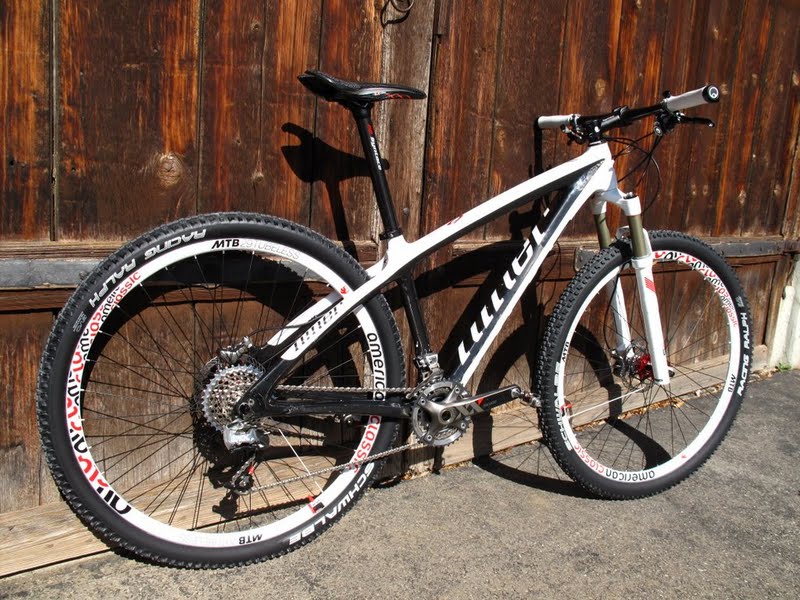 2010-niner-air-9-carbon-c_349.jpg