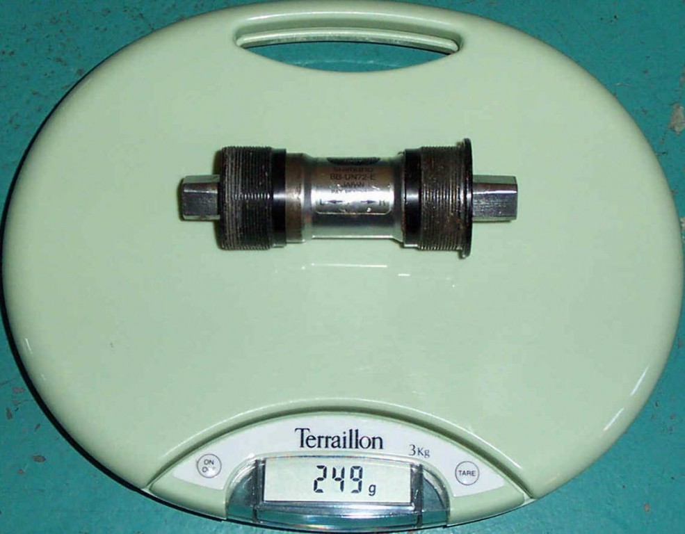 Shimano BB-UN72E 2002 : 249gr