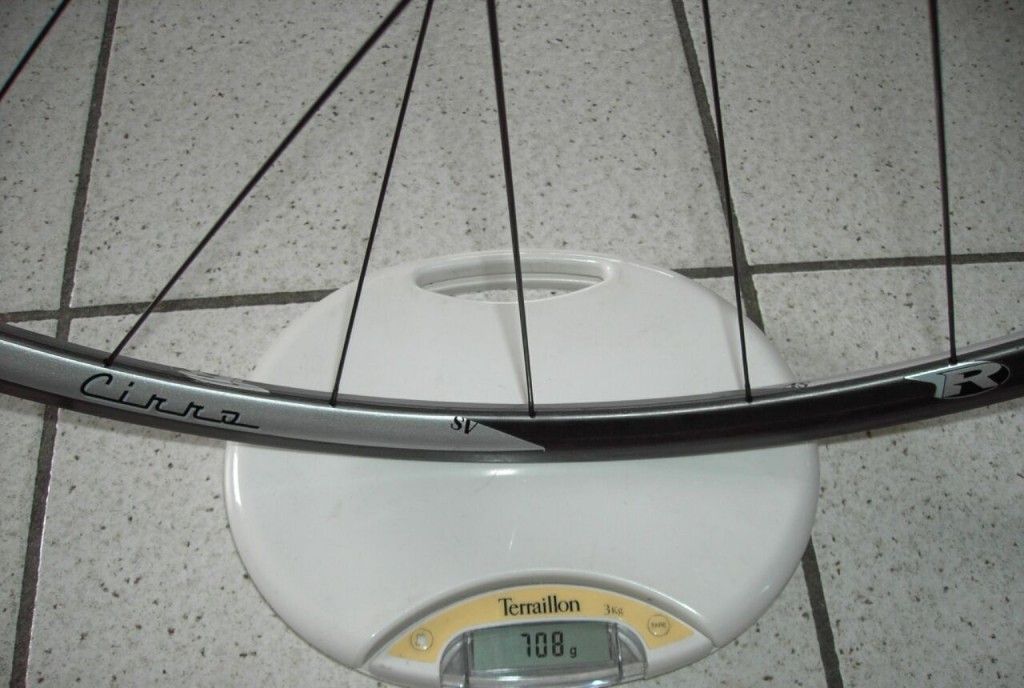Reynolds Cirro SV 2005 : 708gr