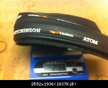 Hutchinson Atom Tubeless 273g